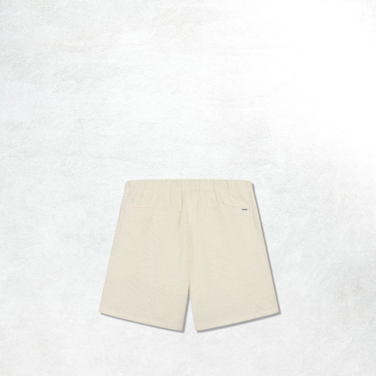 Arte Crochet Short: Cream